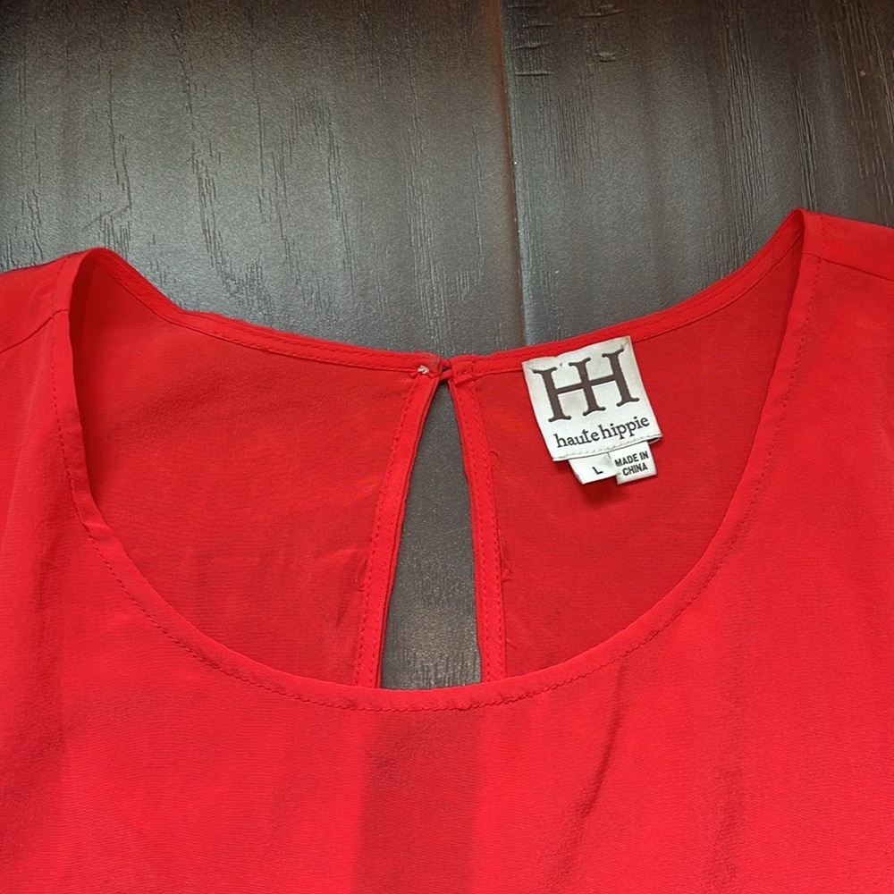 Haute Hippie Coral Silk Beaded Sleeveless Top, size Large - Picture 2 of 7